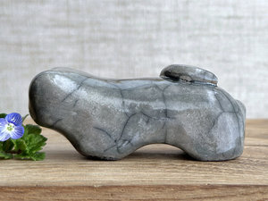 Sleepy grey cat kami guardian spirit sculpture | Shinto shamanism raku statue