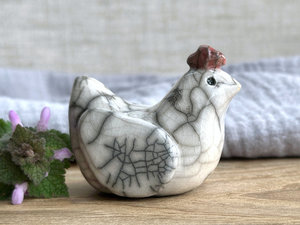 Quietly expectant chicken friend raku sculpture | Shinto guardian, shamanism totem statue