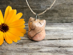 Happy kitsune fox kami pendant in raku ceramic | adjustable eco flax cord | Shinto Inari, shamanism, guardian spirit, fox totem animal guide