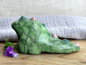 A chonky dragon friend | Shinto sculpture, shamanism totem