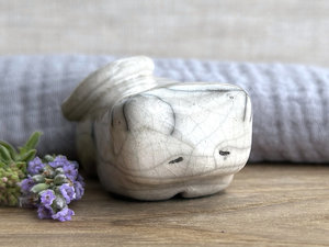 Sleepy white cat kami guardian spirit sculpture | Shinto shamanism raku statue