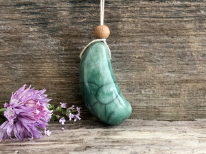 Calm worry thumbstone pendant (green) w/ sandalwood | stress talisman, sensory jewellery