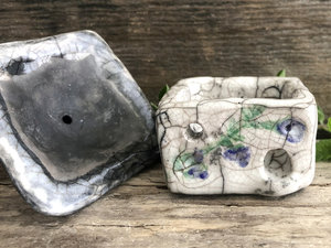 Violet cottage, raku spirit house, kurinuki ceramic | Shinto shrine, pagan altar, shamanism | witch, incense, magical, fairy
