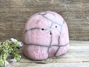 Nature spirit friend (pink-mauve) | Shinto talisman sculpture, shamanism guardian statue
