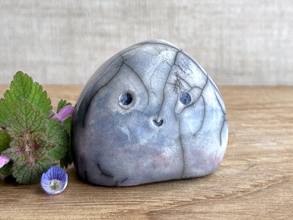 Very happy cloud friend nature spirit sculpture | Shinto shamanism statue