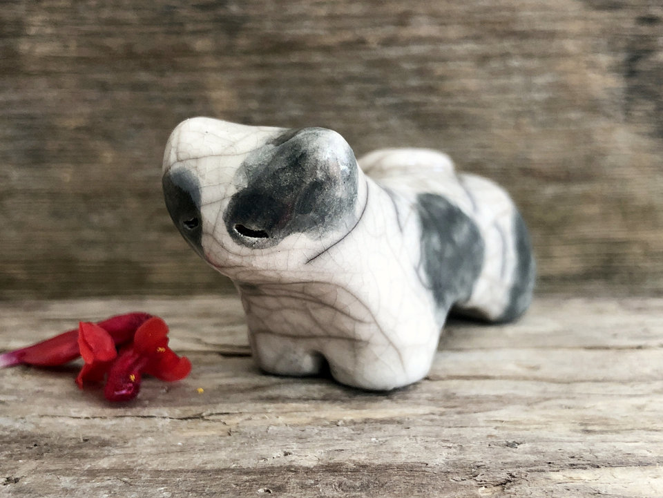 Quiet grey & white cat kami raku sculpture | Shinto kamidana shrine statue, shamanism, paganism | protector, guardian spirit, totem, kawaii