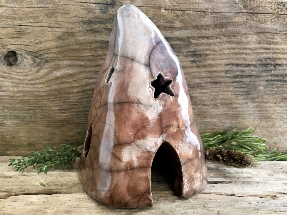 Winter cave, raku spirit house, kurinuki ceramic | Shinto, pagan, shamanism | magical, fairycore, cottagecore, rustic incense burner