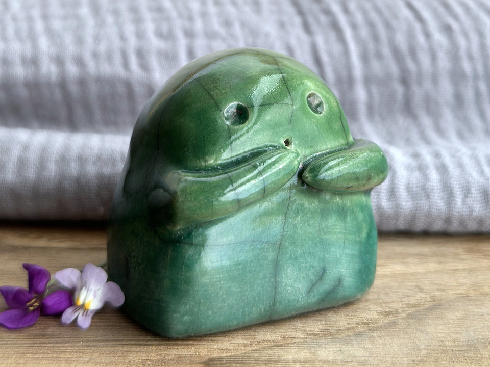 Kodama nature & tree spirit kami sculpture | Shinto guardian, shamanism totem statue