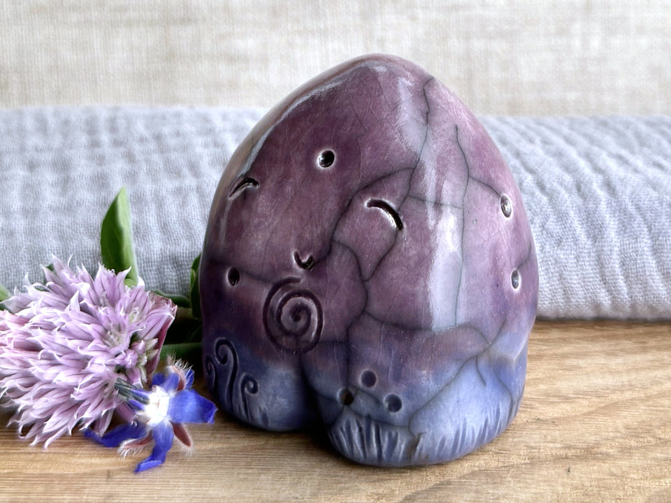 Spiral stone spirit guardian sculpture | Shinto, shamanism, celtic folk art