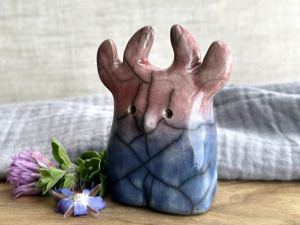 A friendly creature with antlers | Shinto sculpture, shamanism totem