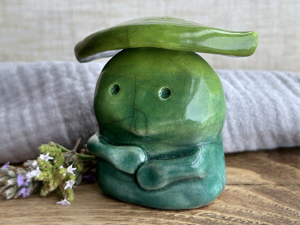 Plant guardian nature spirit statue | Shinto shamanism earth kami sculpture