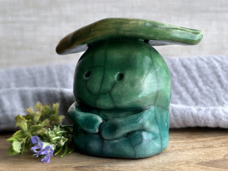 Changing seasons nature guardian statue | Shinto shamanism leaf spirit kami sculpture