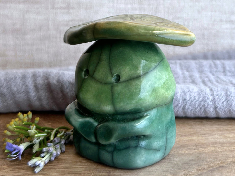 Concerned plant guardian nature spirit statue | Shinto shamanism earth kami sculpture