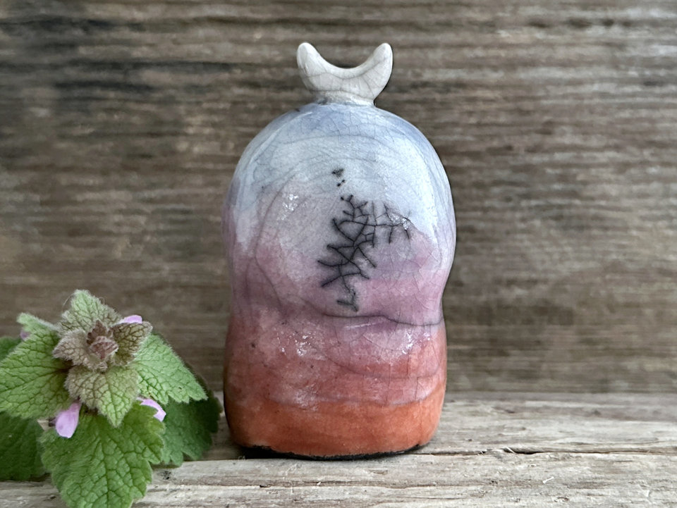 Sunrise moon nature spirit kodama guardian sculpture | Shinto, shamanism