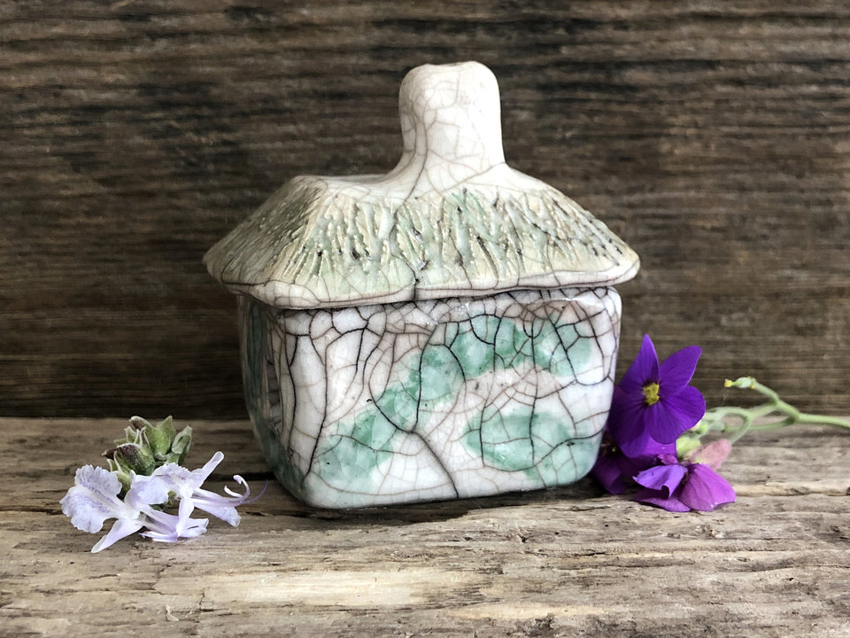 RESERVED: Cute raku spirit house, kurinuki ceramic cottage | Shinto shrine, pagan altar, shamanism | witch, incense, magical, fairy