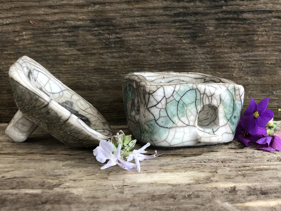 RESERVED: Cute raku spirit house, kurinuki ceramic cottage | Shinto shrine, pagan altar, shamanism | witch, incense, magical, fairy