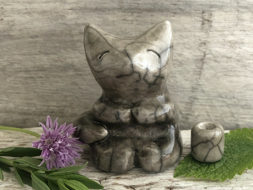 Gentle meditating kitsune fox spirit kami raku statue | Inari Okami Shinto kamidana shrine sculpture, shamanism paganism | protection