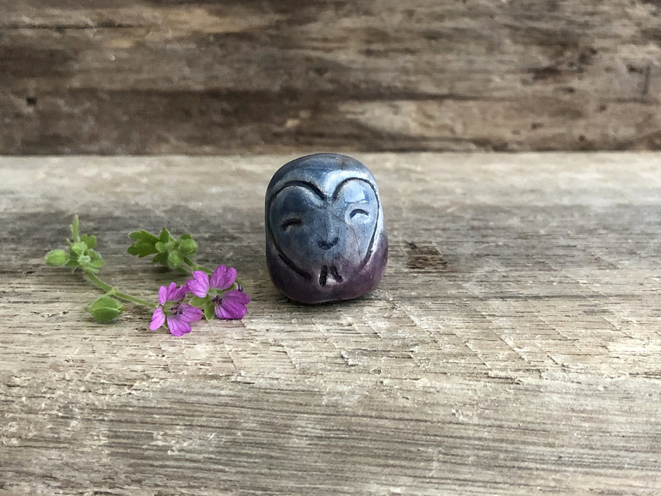 Pocket-sized Jizo ceramic raku Shinto statue sculpture glazed in blue and purple-violet with a heart face. Very smiley, happy, and loving for a shrine or kamidana.