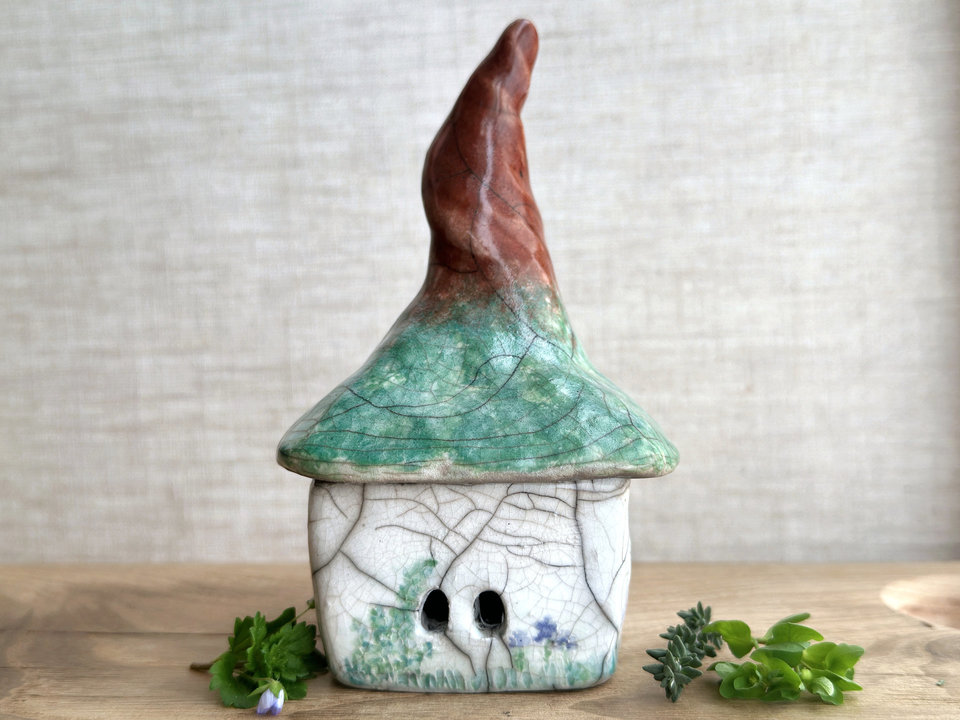 Tree house rustic cottage sculpture | Shinto, shamanism, wabi-sabi fairie spirit house