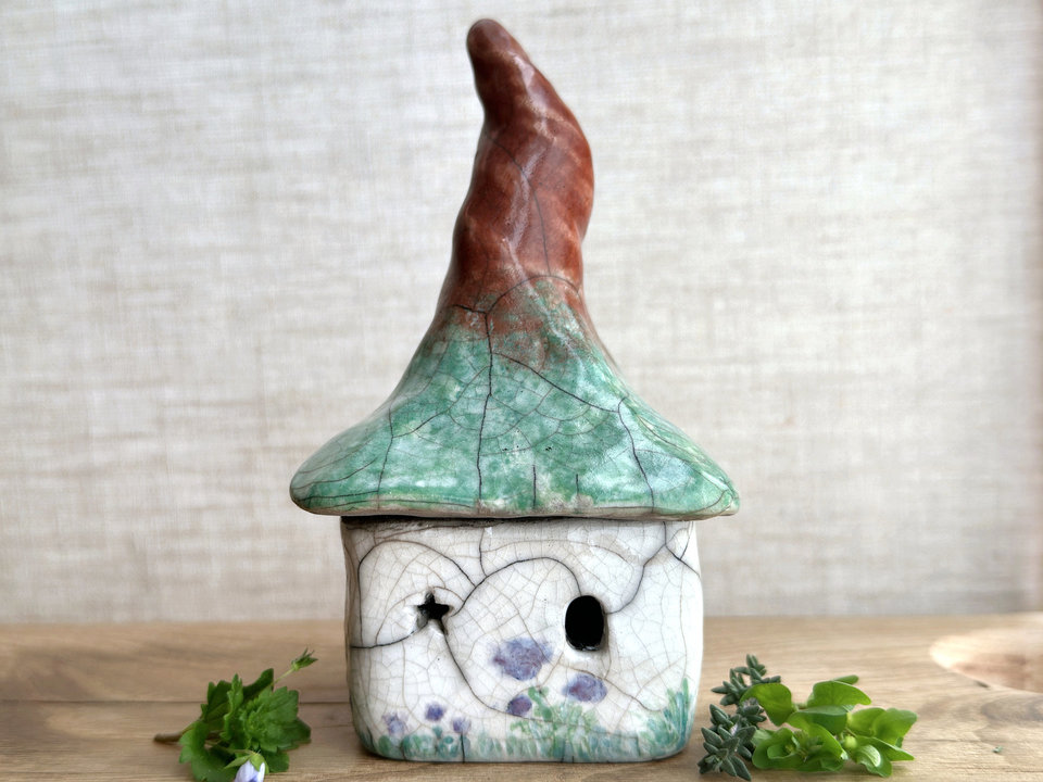 Tree house rustic cottage sculpture | Shinto, shamanism, wabi-sabi fairie spirit house