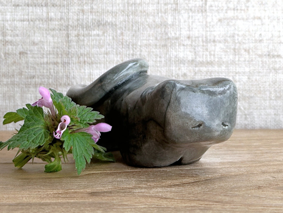 Sleepy grey cat kami guardian spirit raku sculpture | Shinto shamanism statue