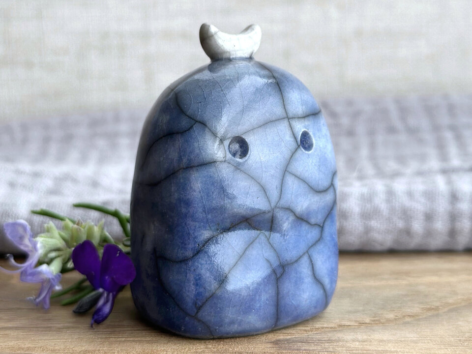 Quiet night moon nature spirit kodama guardian sculpture | Shinto, shamanism