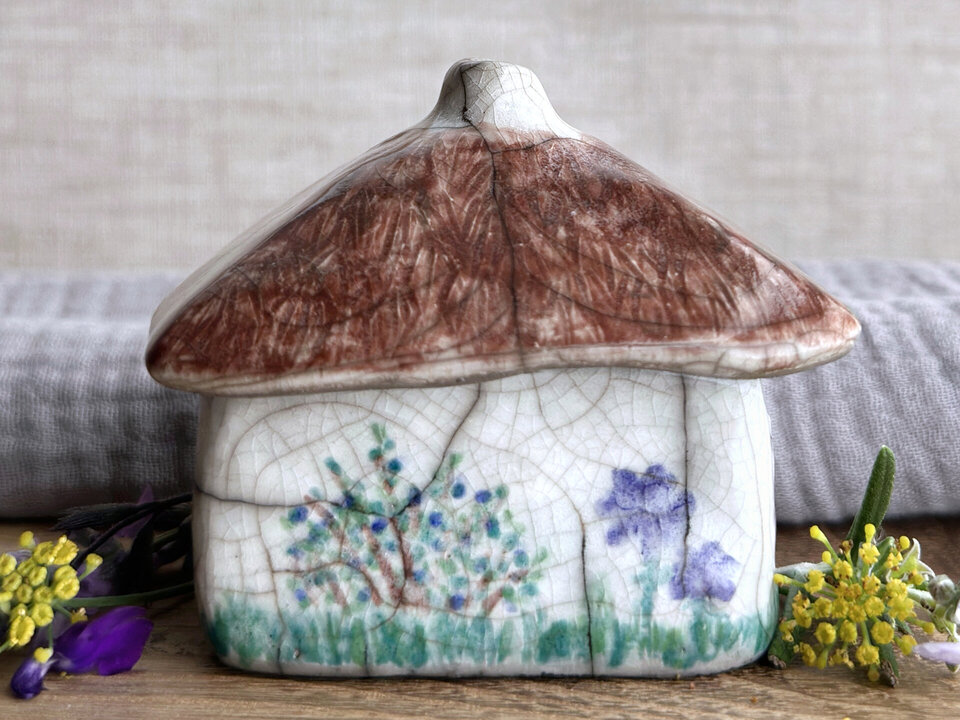 Magical fairie cottage | Shinto, shamanism, wabi-sabi rustic spirit house